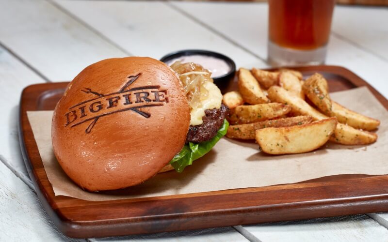 Burger de Bison du Bigfire Universal Citywalk Orlando