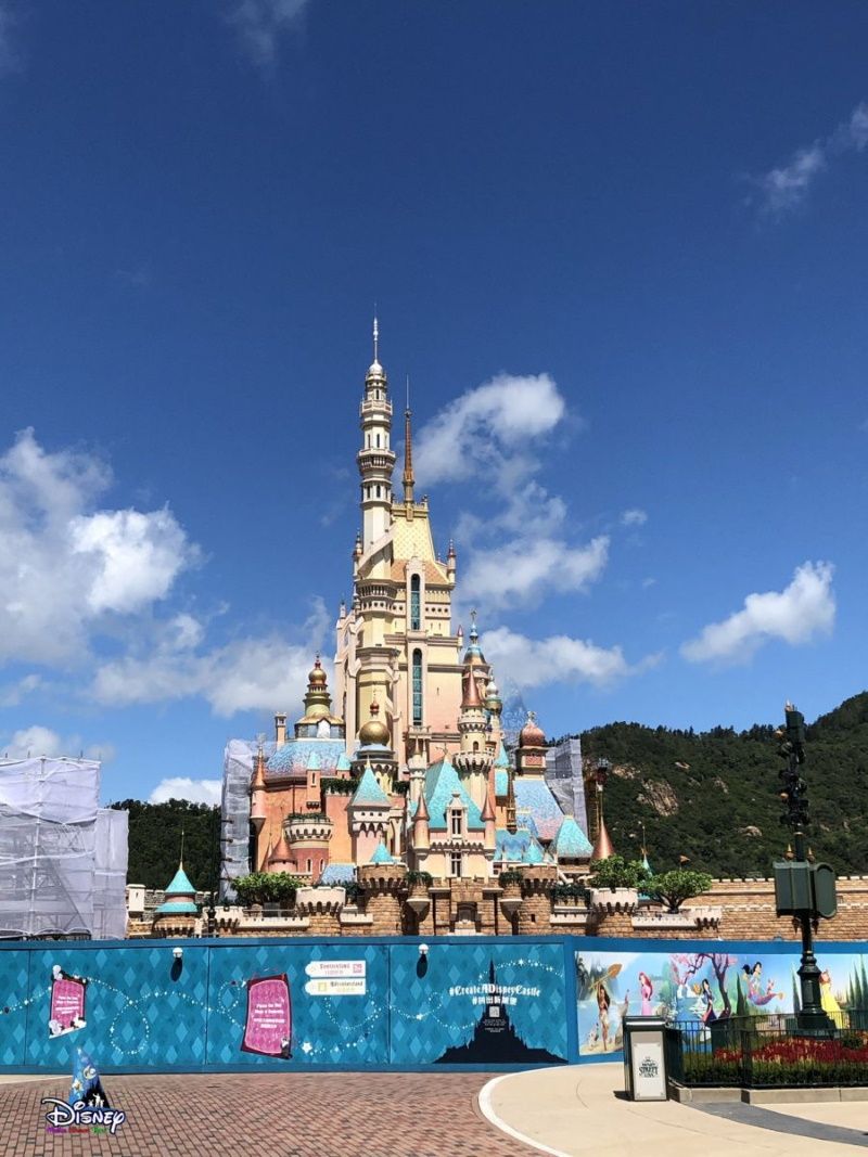 Chateau Hong Kong Disneyland