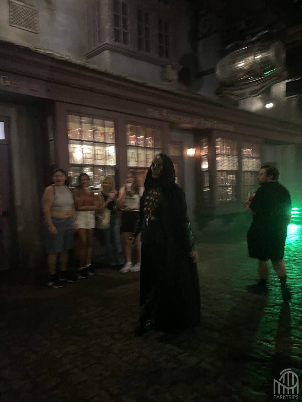 MANGEMORTS HALLOWEEN HORROR NIGHTS