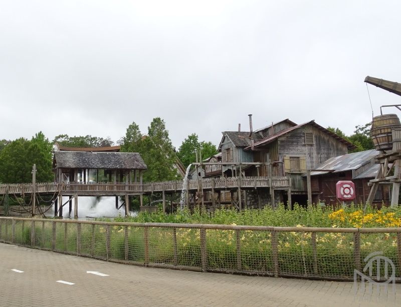 niagara shoot the chute bellewaerde